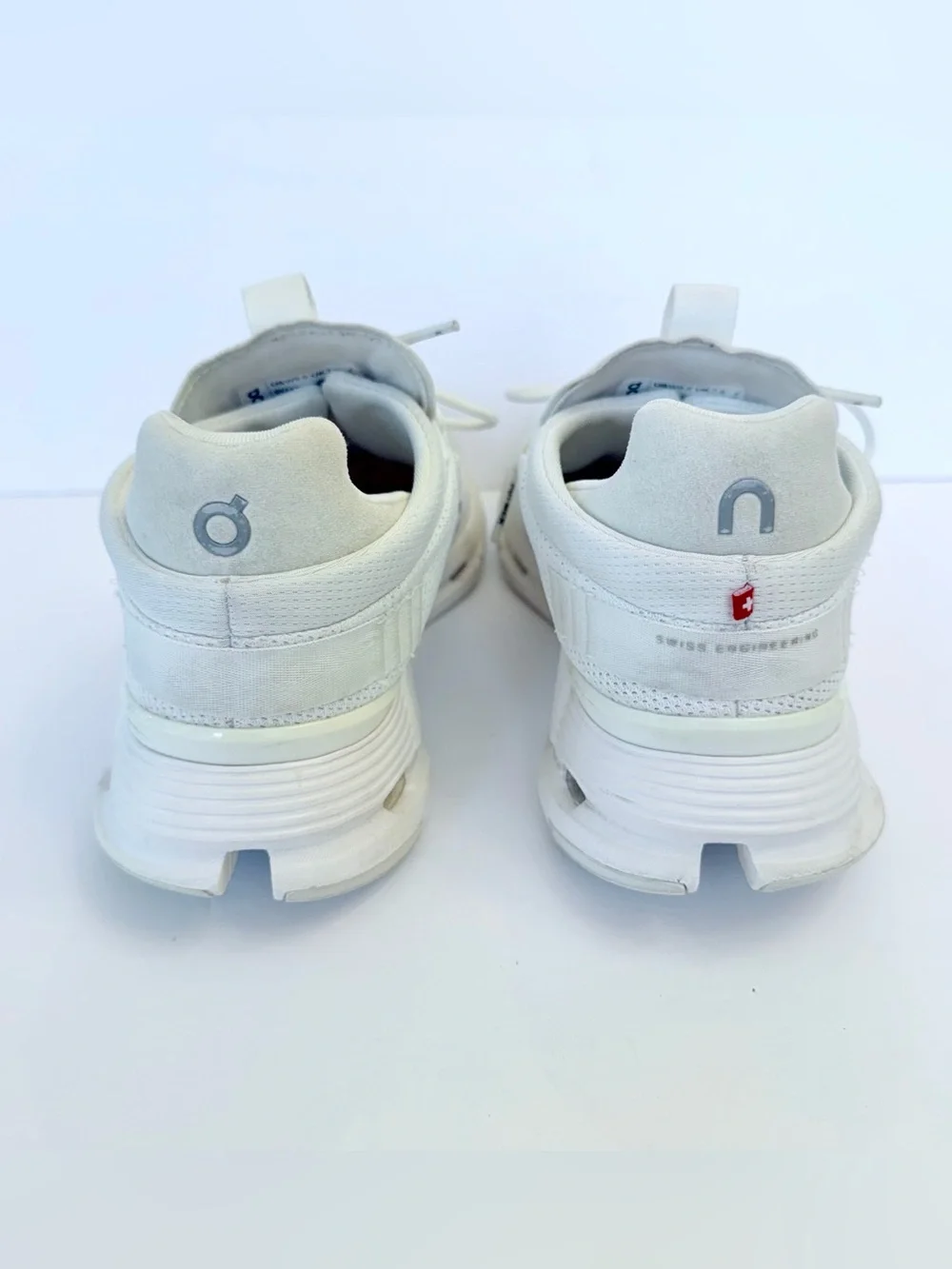 On Cloudnova 2 women’s sneakers in White, size 9.5,